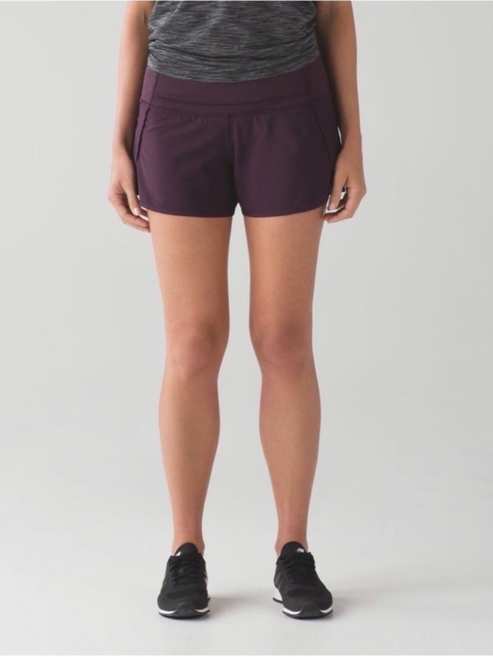 Lululemon Navy RUN TIMES Athletic Shorts
4 WAY STRETCH 4”